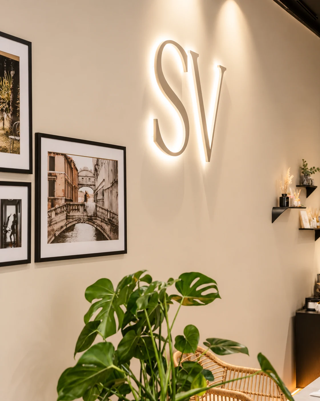 SV